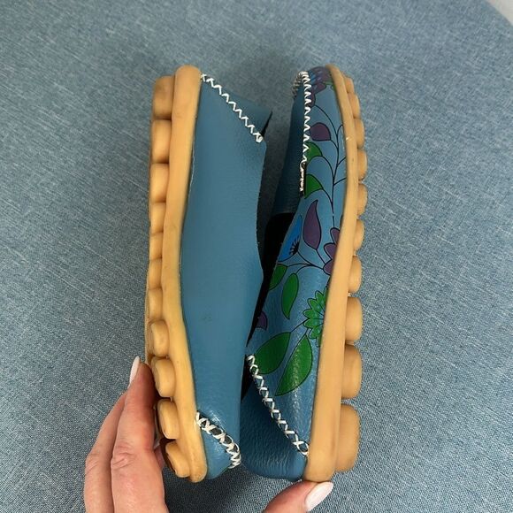 Floral Print Blue Leather Women's Slip On Loafers Size 8 - Picture 6 of 8